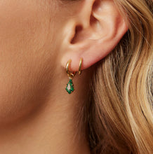 Load image into Gallery viewer, Jolie & Deen Goldie Sleepers Gold