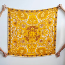 Load image into Gallery viewer, Banabae Golden Child Swaddle