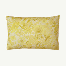Load image into Gallery viewer, Banabae Sundaze Floral Pillowcase