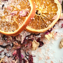 Load image into Gallery viewer, Zealous & Co. Indulge Bath Salt Soak