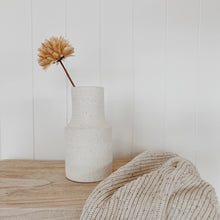 Load image into Gallery viewer, Eva Vase