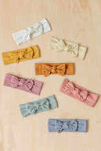 Load image into Gallery viewer, Kiin Stretch Bow Headband in Blush