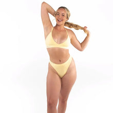 Load image into Gallery viewer, Nat V Basics Callie Crop in Limoncello