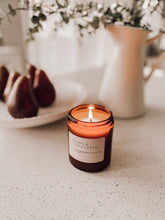 Load image into Gallery viewer, Caramel &amp; Vanilla Cream Candle
