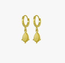 Load image into Gallery viewer, Jolie &amp; Deen Leora Earrings
