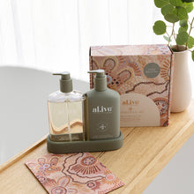 Load image into Gallery viewer, Limited Edition Cungelella al.ive Wash &amp; Lotion Duo + Tray
