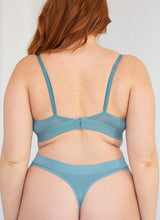 Load image into Gallery viewer, Nat V Basics Cheeky Crop in Blue
