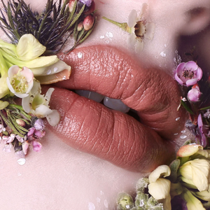 Suzy. Satin Luxe Lipsticks