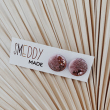 Load image into Gallery viewer, Smeddy Made Resin 20mm Studs
