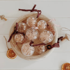 To Die For Flora Floral Christmas Bauble Packs